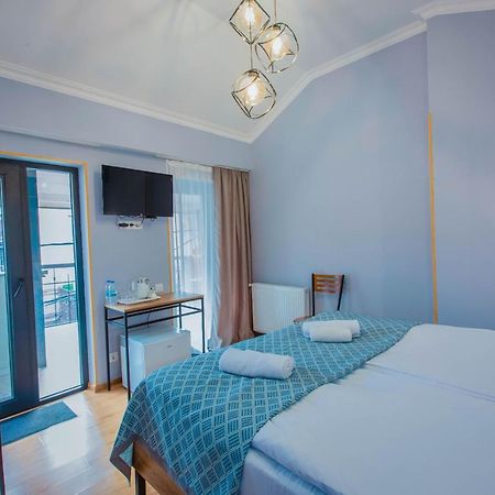 Central Gate Boutique Hotel Тбилиси Экстерьер фото