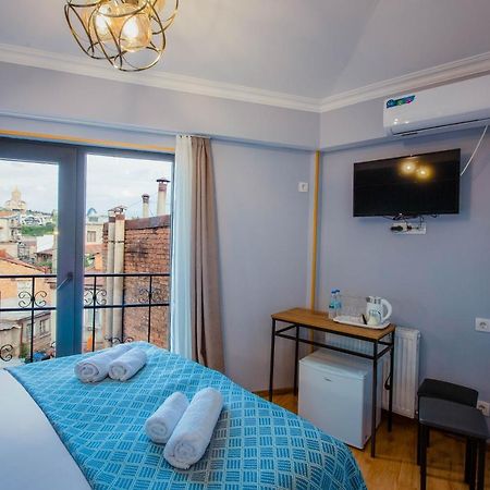 Central Gate Boutique Hotel Тбилиси Экстерьер фото